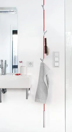 Garderobe Wardrope, Rood / Chroom -Interio Winkel garderobe wardrope 5