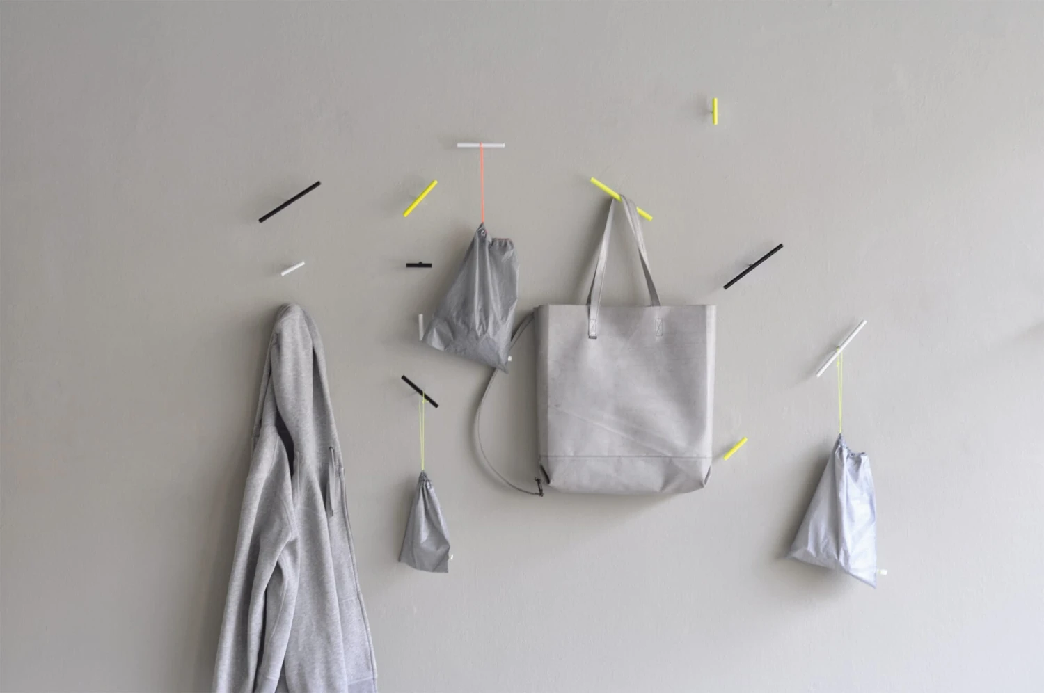 Haak Set Line Haak, RAL 9016 Verkeerswit 4 Haak Set Line Haak, RAL 9016 Verkeerswit - Afbeelding 2