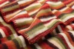 Ida Lamswollen Deken, Red -Interio Winkel ida lamswollen deken 7