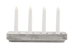 Kandelaar Stumpastaken, Lang