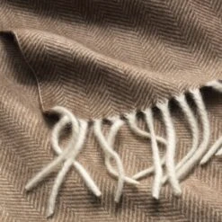 Kasjmier Deken Visgraat, Braun 7 Kasjmier Deken Visgraat, Braun -Interio Winkel kasjmier deken visgraat 17