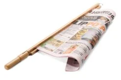 Krantenhouder Beukenhout -Interio Winkel krantenhouder beukenhout 4