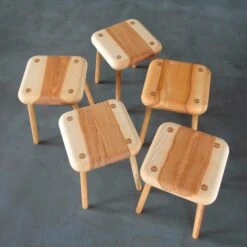 Krukje Essen- En Eikenhout -Interio Winkel krukje essen eikenhout 2