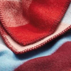 Lamswollen Deken Bauhaus-stijl, Red -Interio Winkel lamswollen deken bauhaus stijl 11