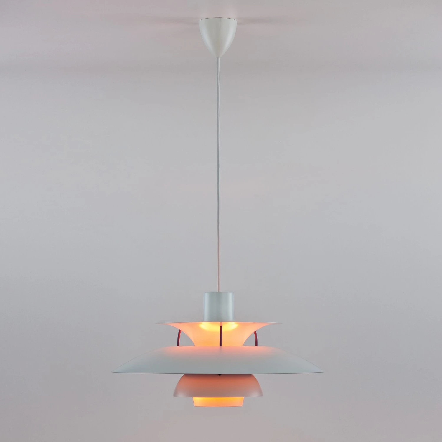 Louis Poulsen Hanglamp Aluminium PH 5 4 Louis Poulsen Hanglamp Aluminium PH 5 - Afbeelding 2