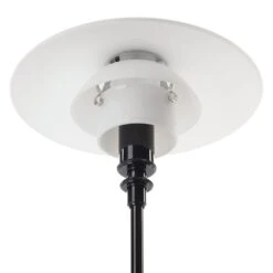 Louis Poulsen Tafellamp Opaalglas PH 2/1, PVD -Interio Winkel louis poulsen tafellamp opaalglas ph 2 1 6