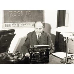 Louis Poulsen Tafellamp Opaalglas PH 3/2, Verchroomd -Interio Winkel louis poulsen tafellamp opaalglas ph 3 2 5