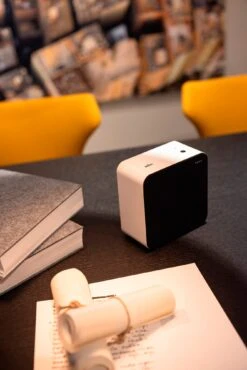 Luidspreker Braun LE03, Wit -Interio Winkel luidspreker braun le03 7