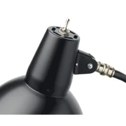 Schaar Wandlamp, Zwart -Interio Winkel schaar wandlamp 3