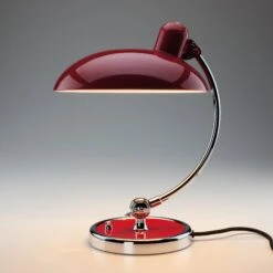 Fritz Hansen Tafellamp Kaiser Idell 6631 R, Red -Interio Winkel tafellamp kaiser idell 6631 r 2