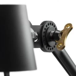 Tonone Vloerlamp Staal En Aluminium, Zwart -Interio Winkel tonone vloerlamp staal aluminium 3