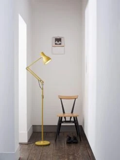 Vloerlamp Anglepoise® Type 75, MHE, Okergeel -Interio Winkel vloerlamp anglepoise type 75 mhe 9