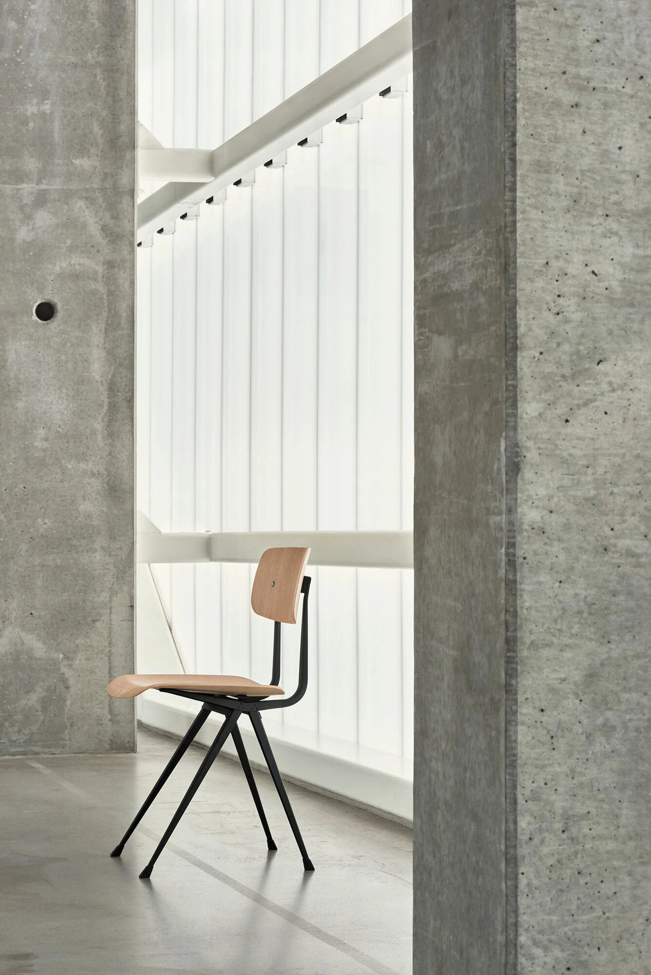 Hay Voorzitter Resultaat, Zwart / Eik 6 Hay Voorzitter Resultaat, Zwart / Eik - Afbeelding 4