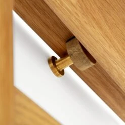 Vouwkruk Eikenhout -Interio Winkel vouwkruk eikenhout 2