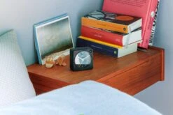 Wekker Braun, Analoog, Zwart/Zwart -Interio Winkel wekker braun analoog 8