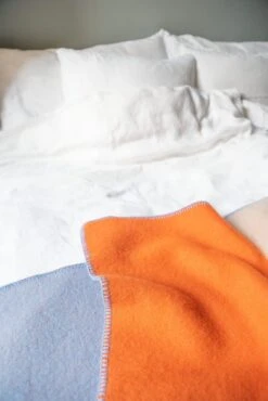 Wollen Deken Pop, Oranje -Interio Winkel wollen deken pop 4
